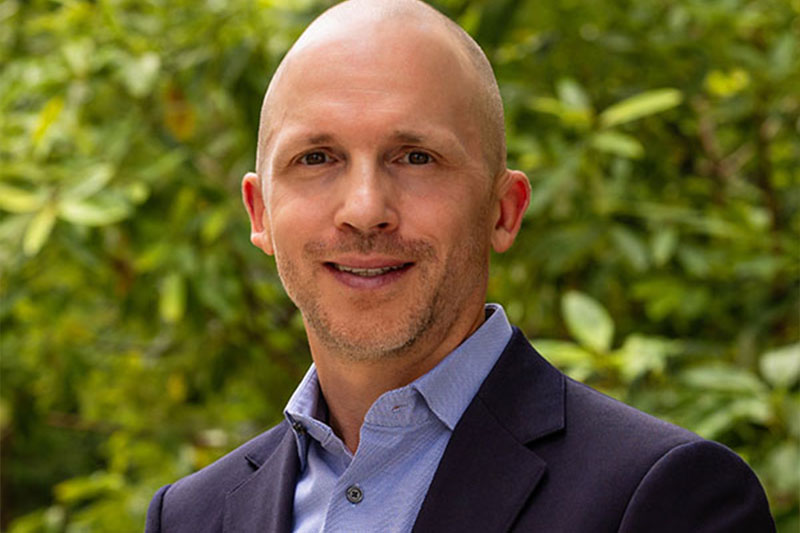 Dr. DeNaeyer